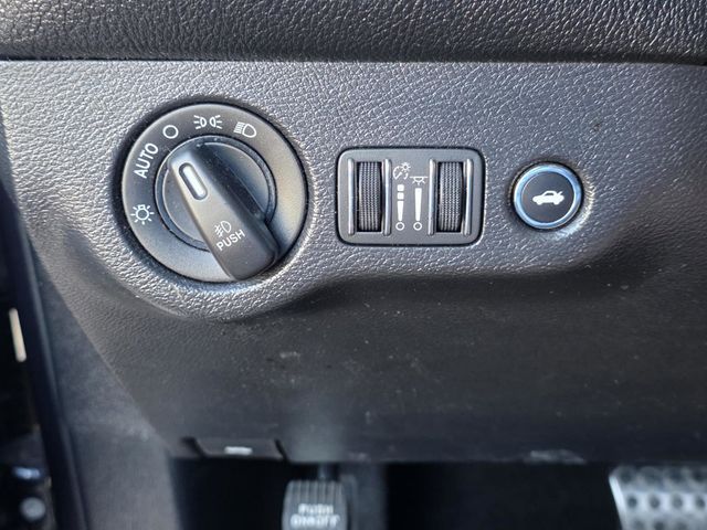 2019 Dodge Challenger R/T RWD - 23101371 - 16