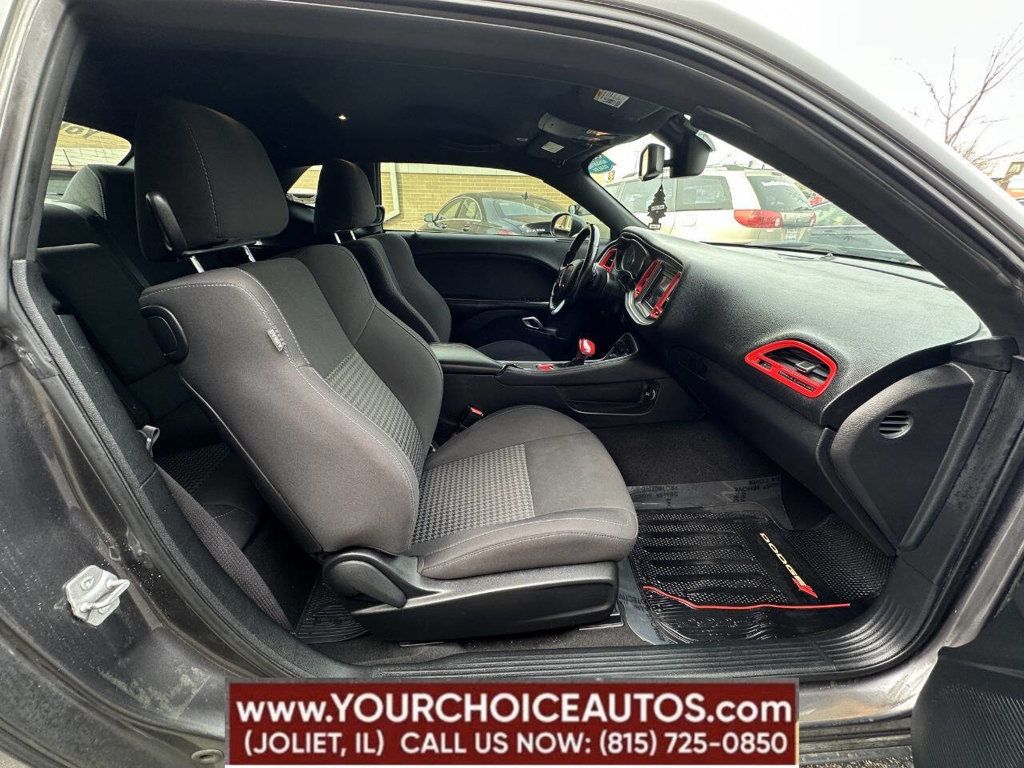 2019 Dodge Challenger R/T RWD - 22816701 - 17