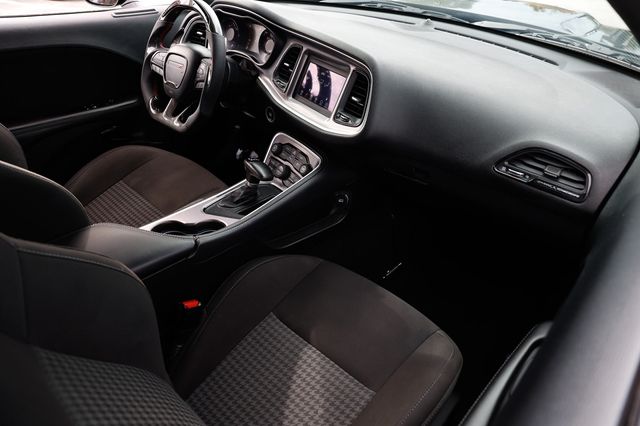 2019 Dodge Challenger R/T RWD - 22953173 - 17