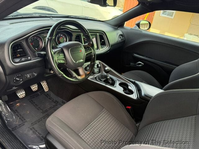 2019 Dodge Challenger R/T RWD W/ COLD WEATHER & DRIVER CONVENIENCE GROUP - 22980097 - 16
