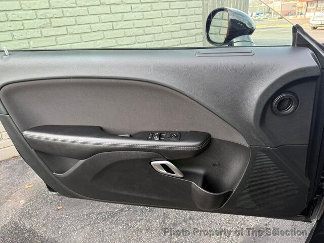 2019 Dodge Challenger R/T RWD W/ COLD WEATHER & DRIVER CONVENIENCE GROUP - 22980097 - 30