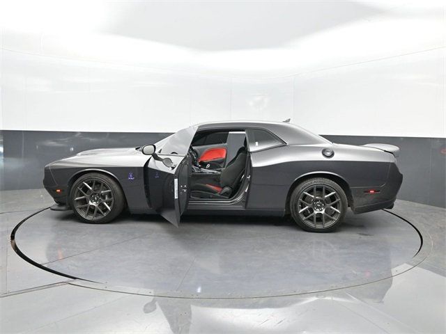 2019 Dodge Challenger R/T Scat Pack photo 2