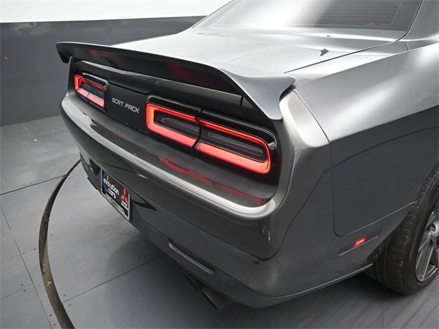 2019 Dodge Challenger R/T Scat Pack photo 19