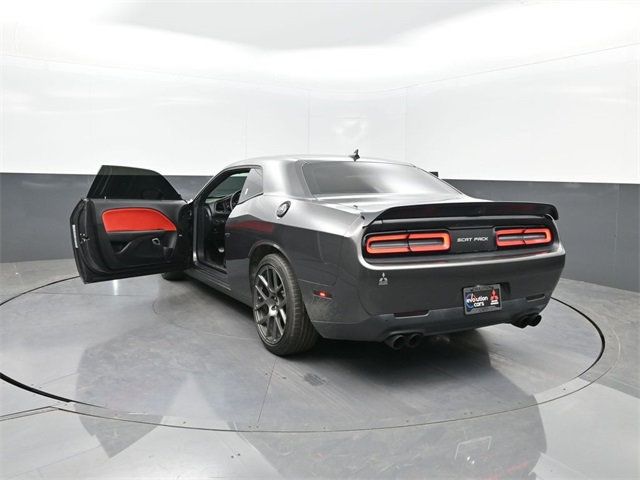 2019 Dodge Challenger R/T Scat Pack photo 3