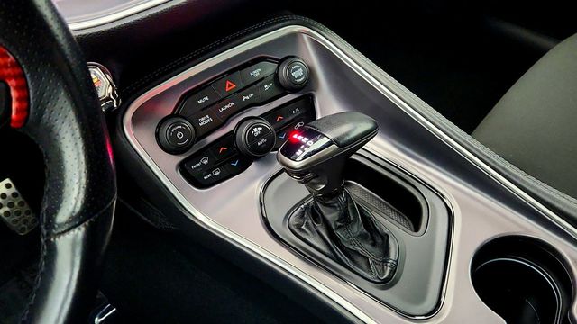 2019 Dodge Challenger R/T Scat Pack RWD w/ 8 Speed Automatic & Alpine Premium Audio - 23020930 - 15