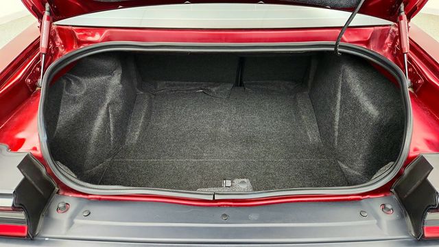 2019 Dodge Challenger R/T Scat Pack RWD w/ 8 Speed Automatic & Alpine Premium Audio - 23020930 - 21