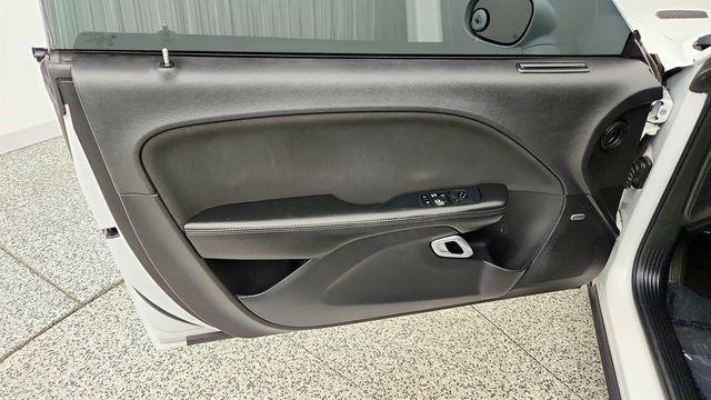 2019 Dodge Challenger R/T Scat Pack RWD w/ Uconnect 4C Nav - 23064792 - 9