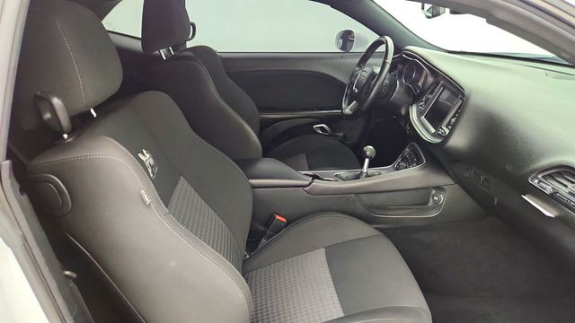 2019 Dodge Challenger R/T Scat Pack RWD w/ Uconnect 4C Nav - 23064792 - 20