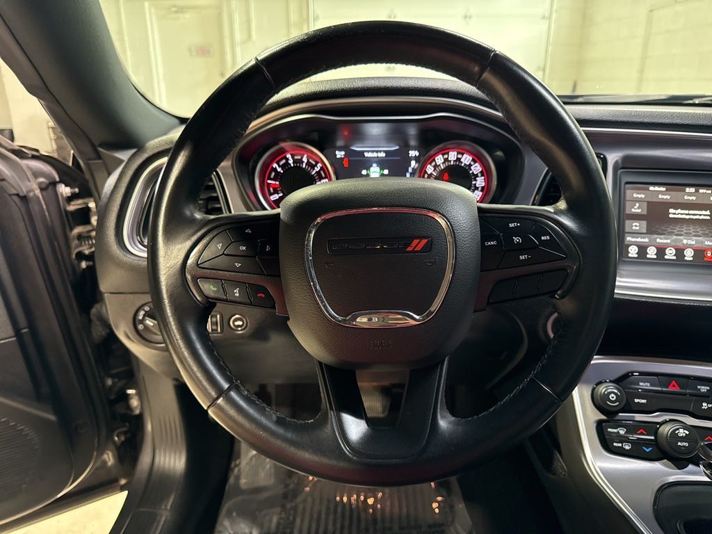 2019 Dodge Challenger SXT AWD - 23029587 - 9