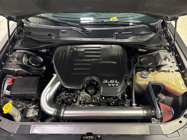 2019 Dodge Challenger SXT AWD - 23029587 - 32