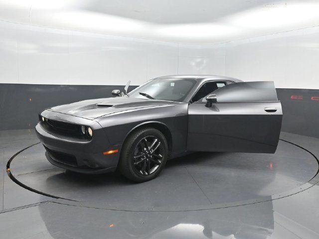 2019 Dodge Challenger SXT AWD - 23067975 - 30
