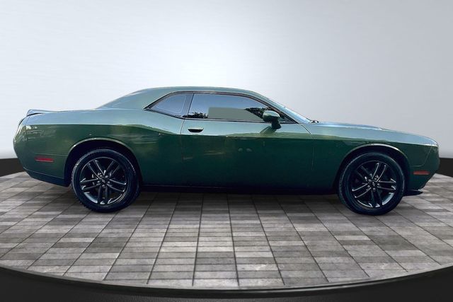 2019 Dodge Challenger SXT AWD - 23040304 - 7