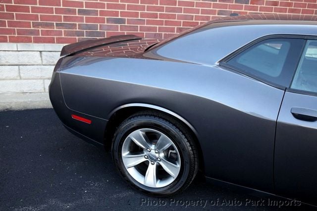 2019 Dodge Challenger SXT RWD - 22955322 - 12