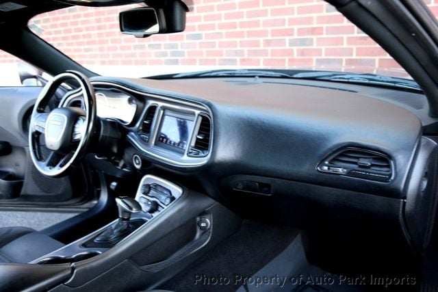 2019 Dodge Challenger SXT RWD - 22955322 - 29