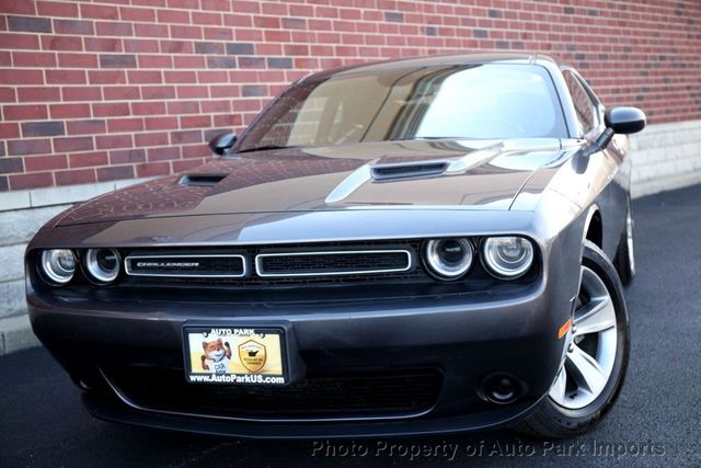 2019 Dodge Challenger SXT RWD - 22955322 - 6