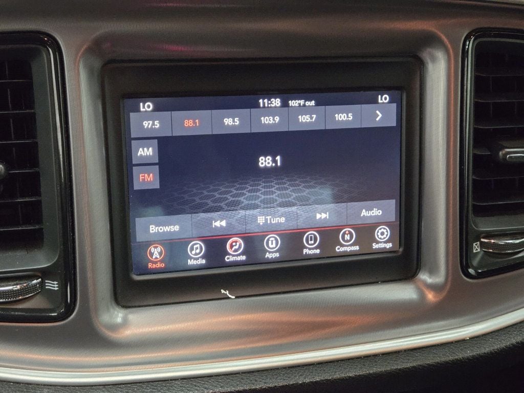 2019 Dodge Challenger SXT RWD - 22904278 - 14