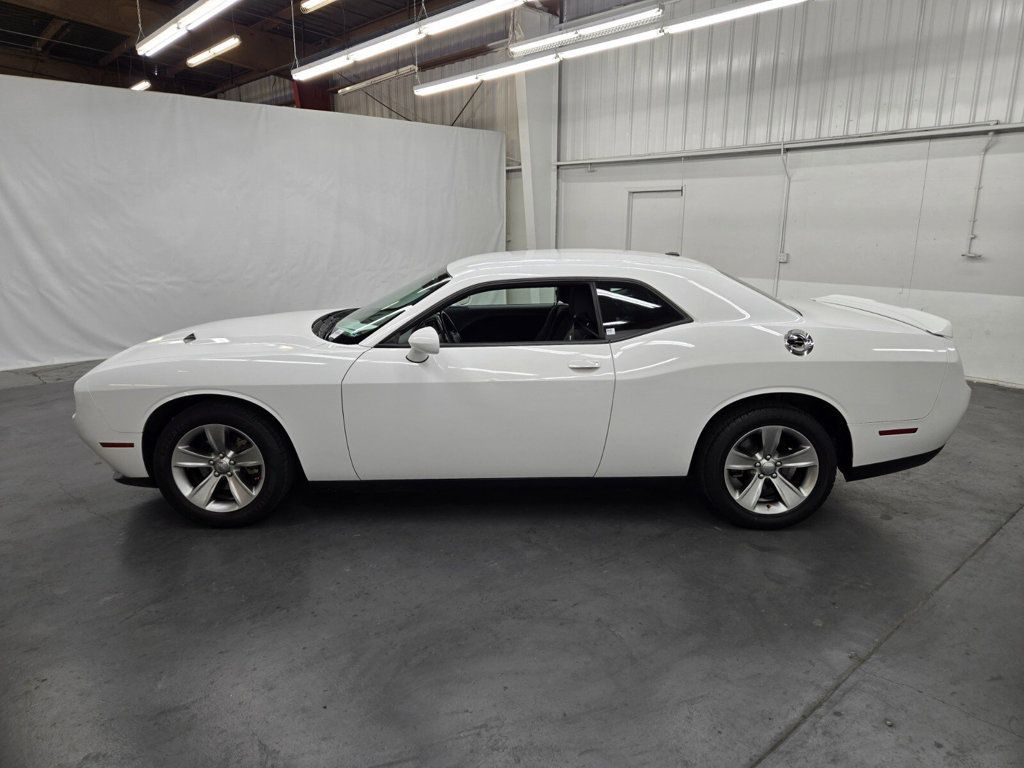2019 Dodge Challenger SXT RWD - 22904278 - 1