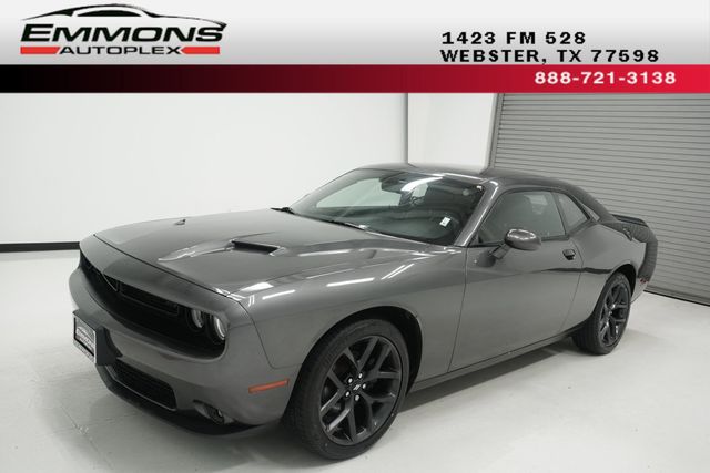 2019 Dodge Challenger SXT RWD - 23022614 - 0