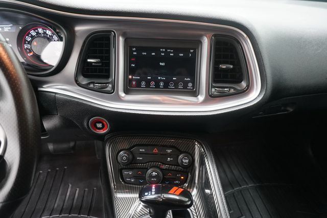 2019 Dodge Challenger SXT RWD - 23022614 - 18
