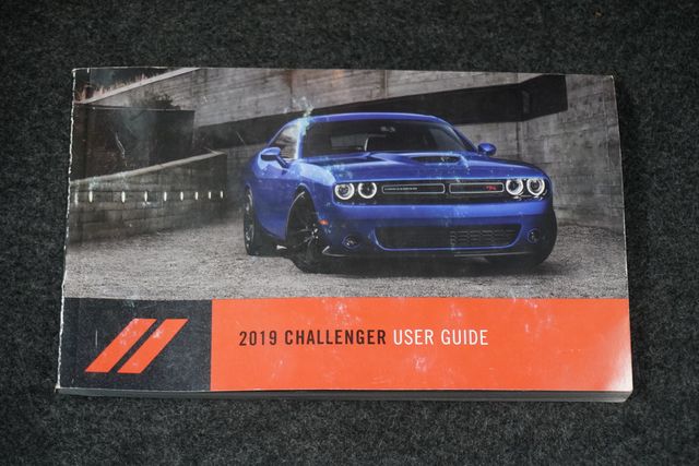 2019 Dodge Challenger SXT RWD - 23022614 - 22