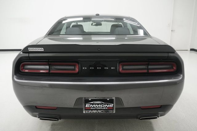 2019 Dodge Challenger SXT RWD - 23022614 - 4