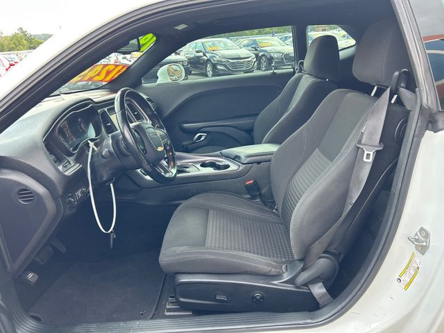 2019 Dodge Challenger SXT RWD - 23051400 - 6