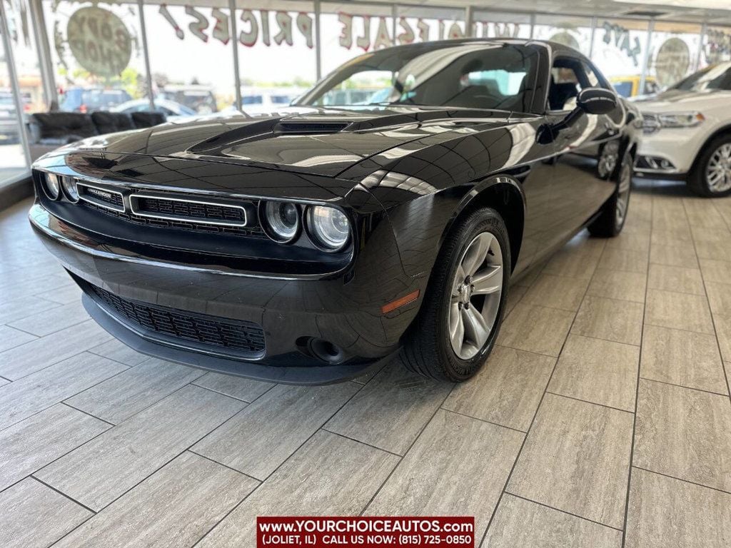 2019 Dodge Challenger SXT RWD - 22547032 - 0