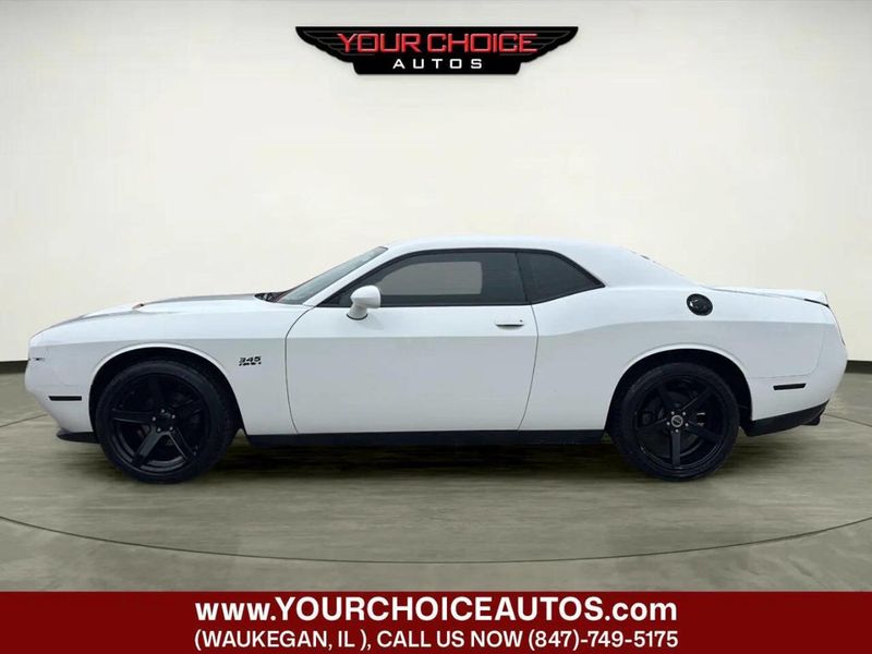 2019 Dodge Challenger SXT RWD - 23020843 - 1
