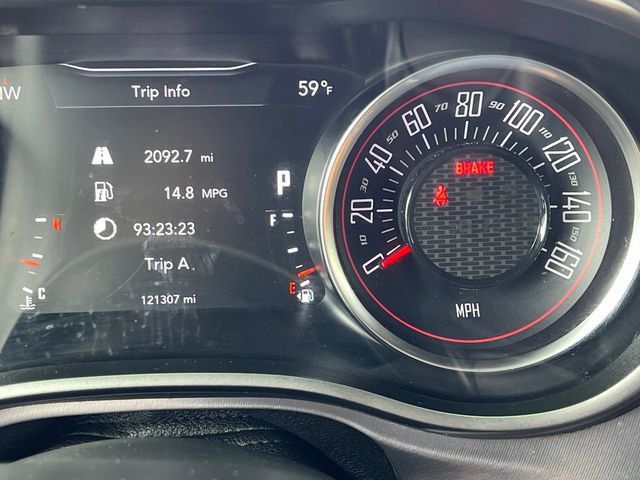 2019 Dodge Challenger SXT RWD - 23048628 - 20