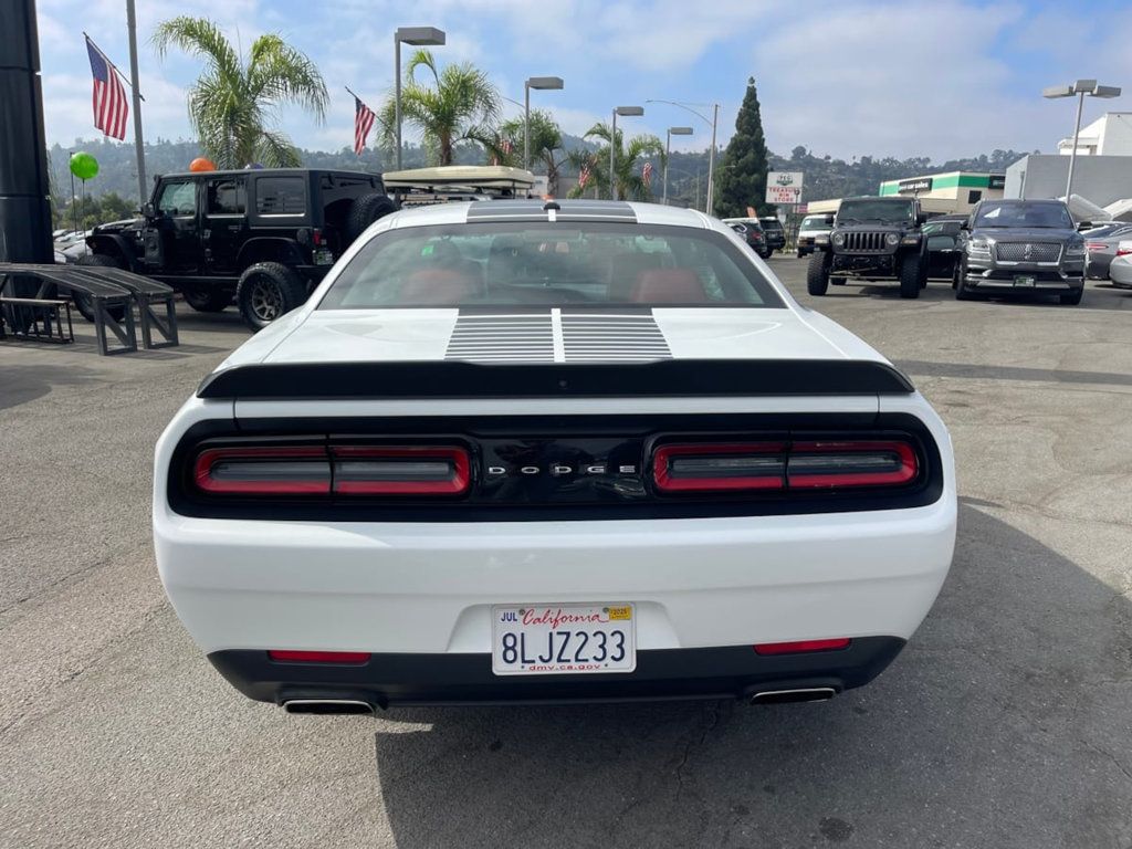 2019 Dodge Challenger SXT RWD - 22608646 - 6