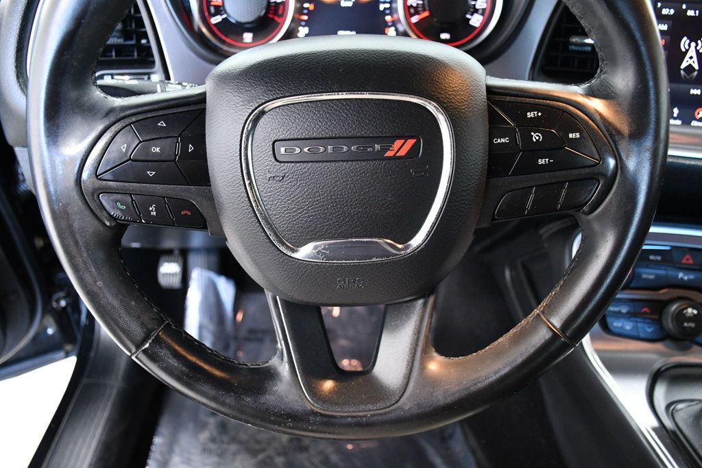 2019 Dodge Challenger SXT RWD - 22966709 - 16