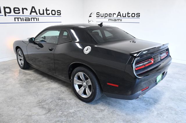 2019 Dodge Challenger SXT RWD - 22966709 - 5