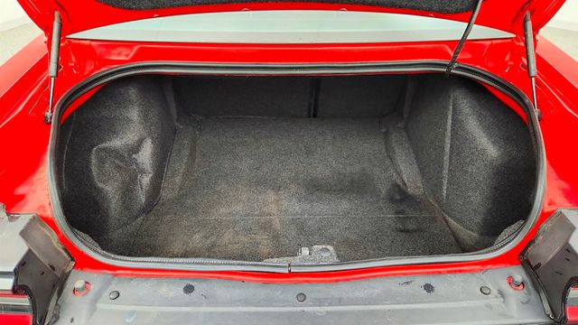 2019 Dodge Challenger SXT RWD - 23001283 - 19