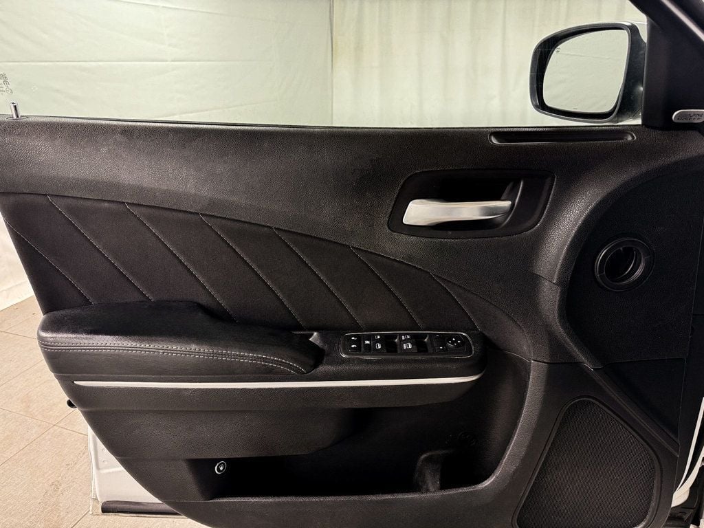 2019 Dodge Charger GT - 22971831 - 12