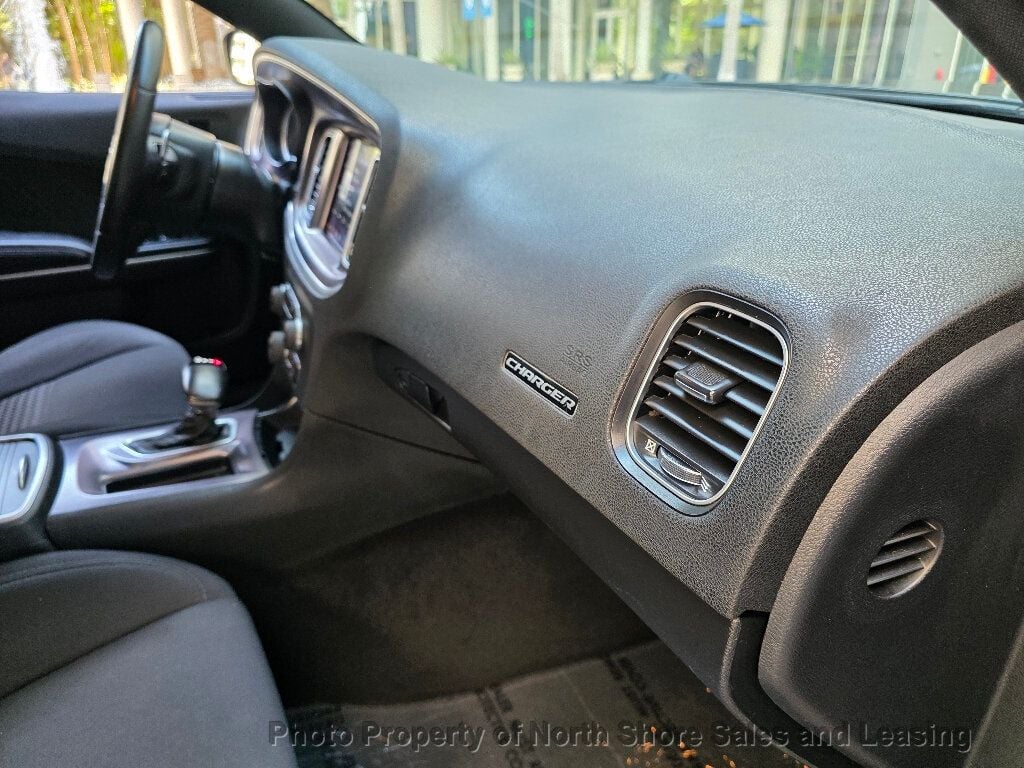 2019 Dodge Charger GT RWD - 23042553 - 28
