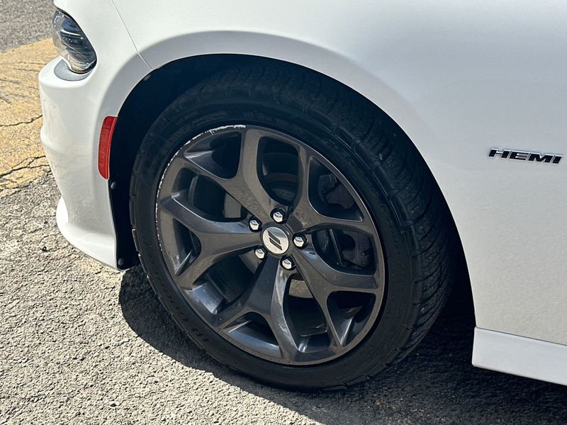 2019 Dodge Charger R/T RWD - 22954915 - 11