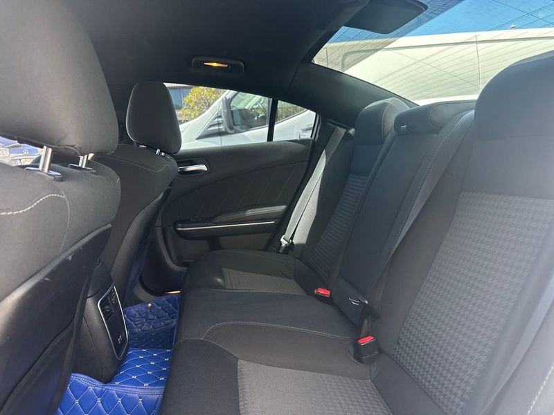 2019 Dodge Charger R/T RWD - 22954915 - 14
