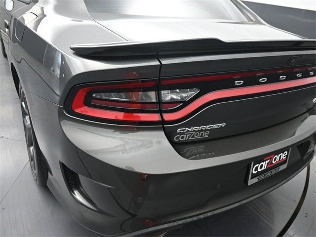 2019 Dodge Charger R/T photo 17