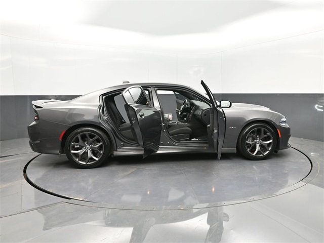 2019 Dodge Charger R/T photo 24