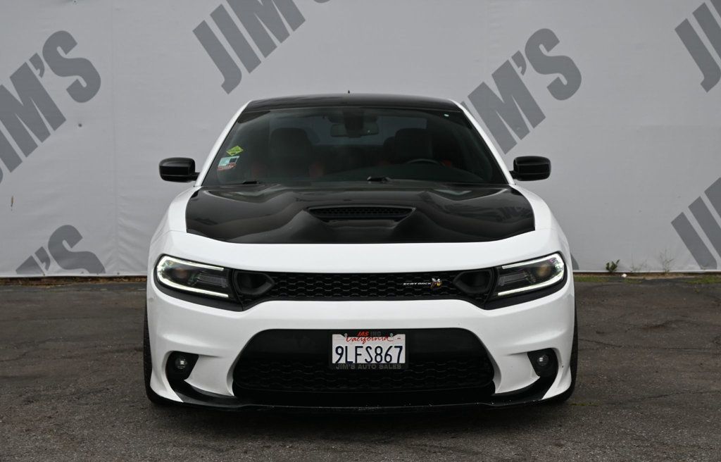 Dodge Charger photo 2