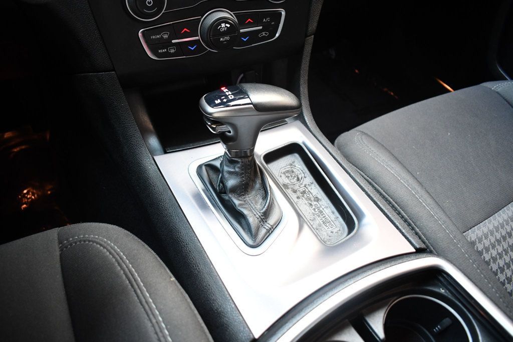 2019 Dodge Charger Scat Pack photo 40