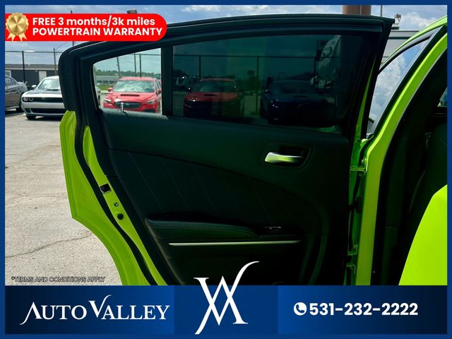 2019 Dodge Charger Scat Pack Sedan 4D - 23025597 - 19