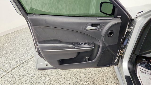 2019 Dodge Charger Scat Pack w/ Dual Carbon Stripes - 23027404 - 9