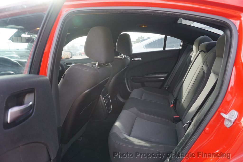 2019 Dodge Charger SXT - 22985806 - 4