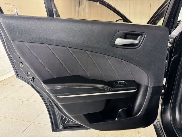 2019 Dodge Charger SXT - 22944404 - 15