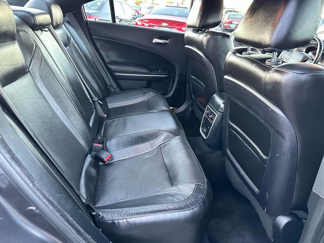 2019 Dodge Charger SXT 4dr Sedan - 22613866 - 16