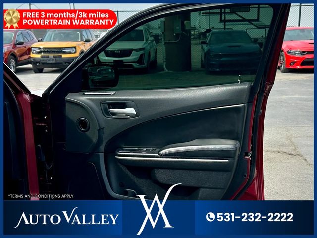 2019 Dodge Charger SXT Sedan 4D - 23006012 - 15