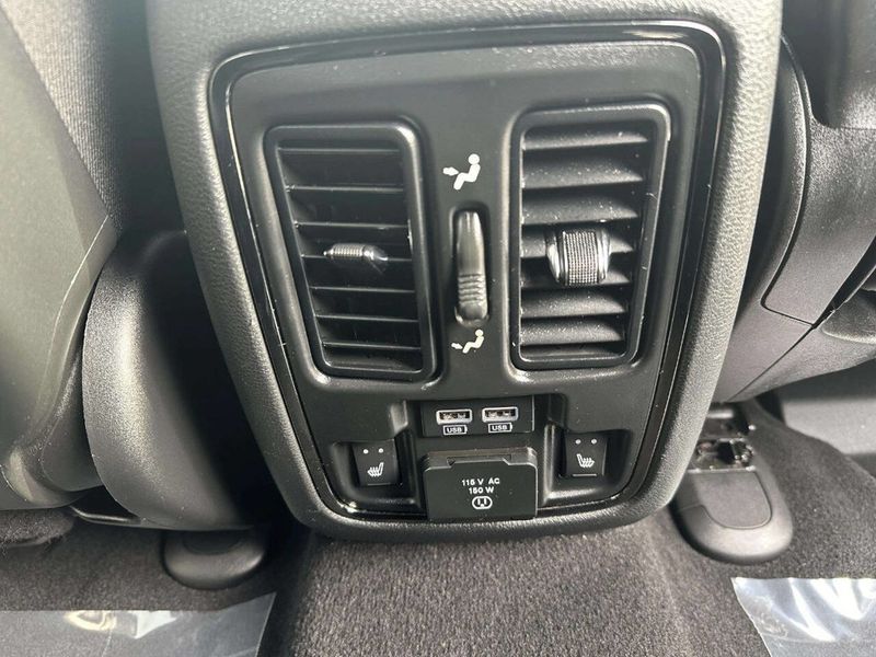 2019 Dodge Durango GT AWD 4dr SUV - 22956373 - 16