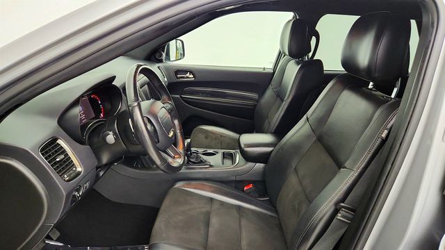2019 Dodge Durango GT Plus AWD w/ Heated 1st & 2nd Row Seats & Remote Start - 23039438 - 17