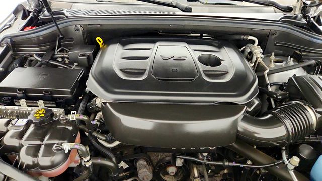2019 Dodge Durango GT Plus AWD w/ Heated 1st & 2nd Row Seats & Remote Start - 23039438 - 25